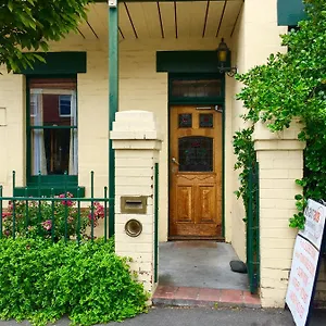  Hostel Narrara Backpackers Australia